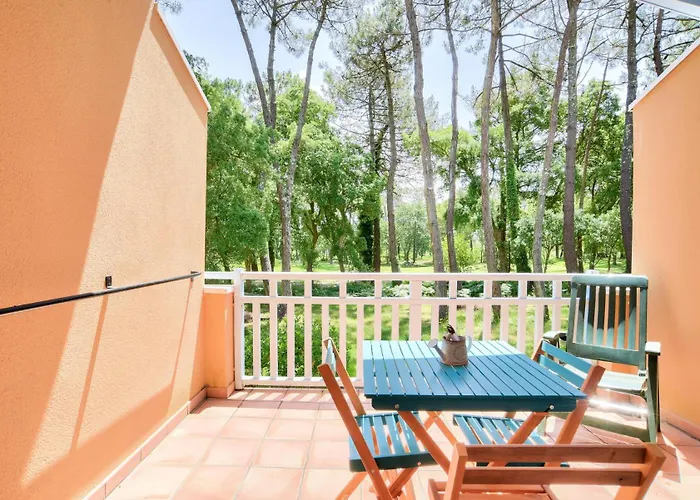 Le Domaine Du Golf De Pinsolle - Maeva - 2 Pieces 3 Personnes - Prestige Mae-4431 *